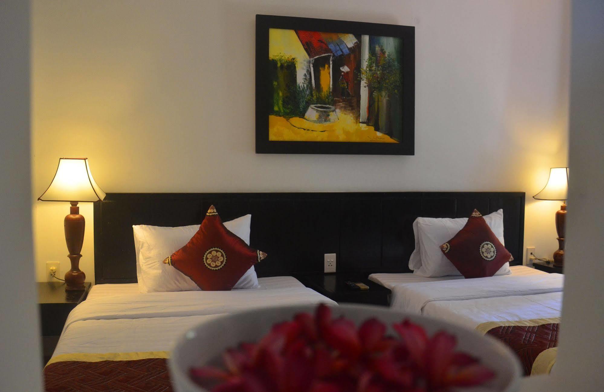 Hoi An Red Frangipani Villa Exterior photo