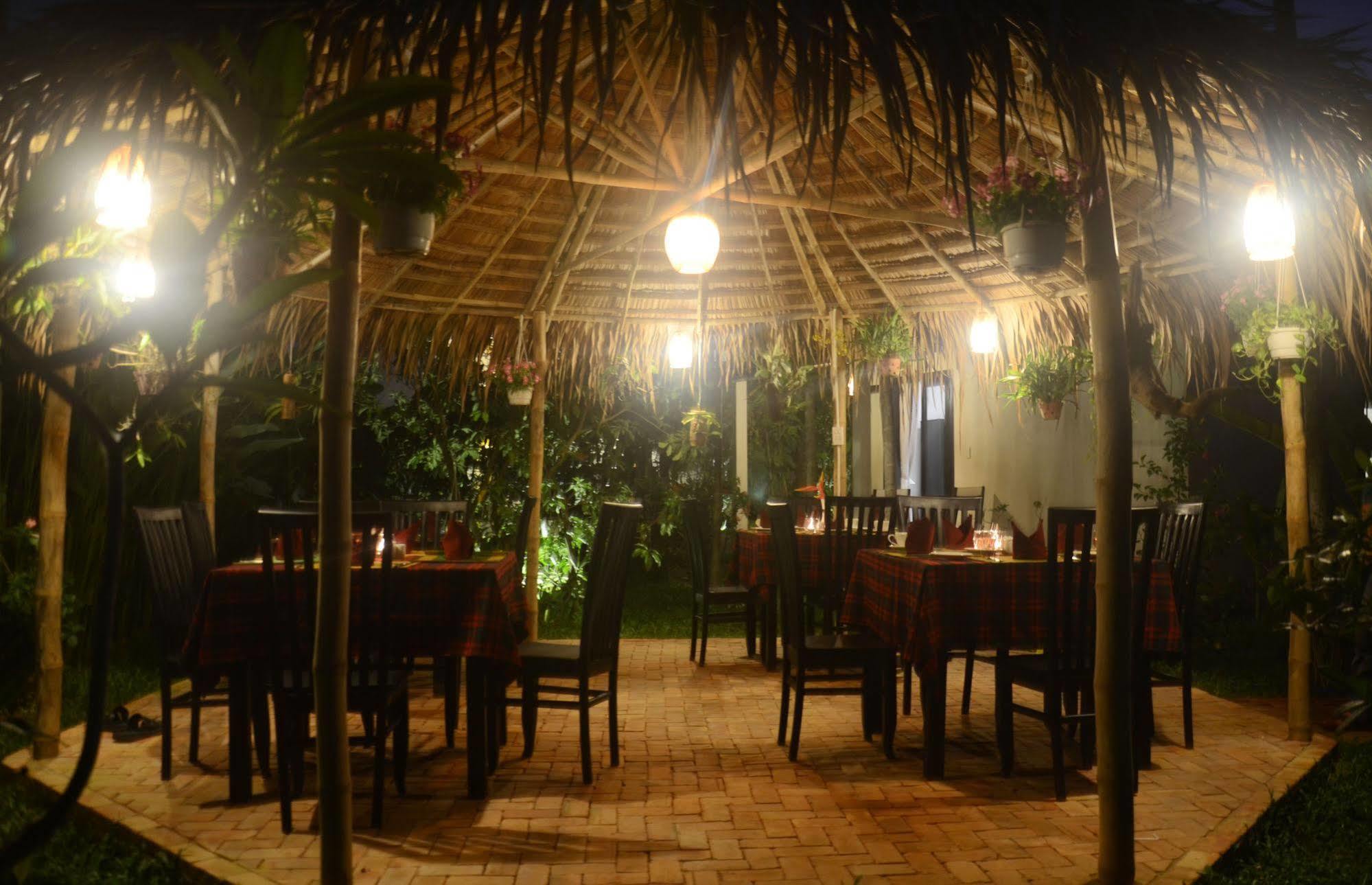 Hoi An Red Frangipani Villa Exterior photo